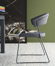 カリガリス/ニューヨーク Calligaris/ New Yorkのダイニングチェアなら カリガリス/ニューヨーク Calligaris/ New Yorkのダイニングチェアなら